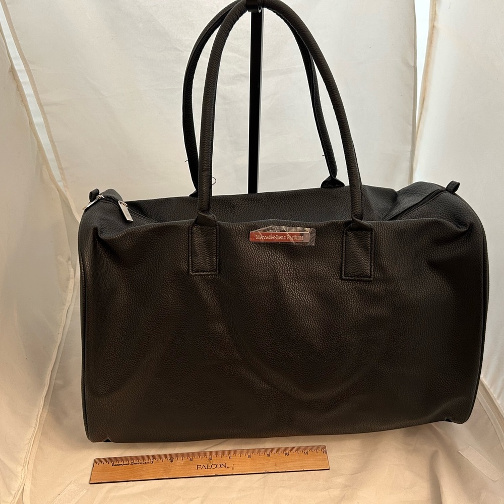 Mercedes-Benz Black Lg Duffel Bag with Logo zip top Promo item . NEW